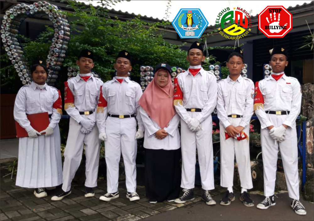 SMPN 20 Jakarta Gelar Apel Pagi Senin, 26 Mei 2025 dengan Petugas Kelas 7B