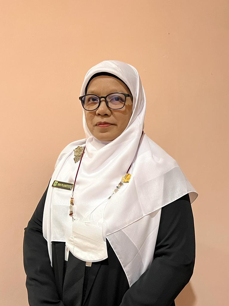 Rini Pujiastuti,M.Pd